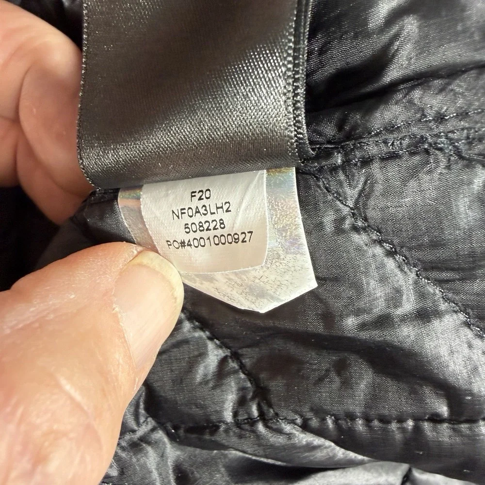 The North Face Nano Puffer Quilted Thermoball Size Large Ski Gear Cold Weather